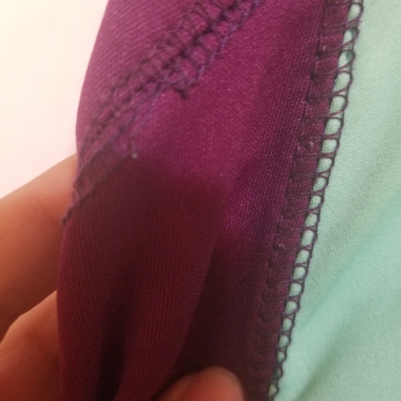 Nike Workout Top - Picture 3 of 3